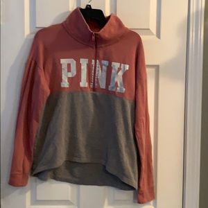 Women’s PINK sweatshirt size small